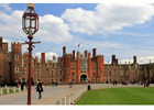 Get a fully trained, supportive, and licensed tour guide for the Windsor Castle tours